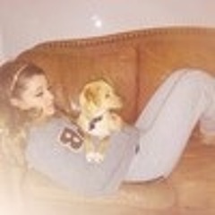 Ariana Grande 