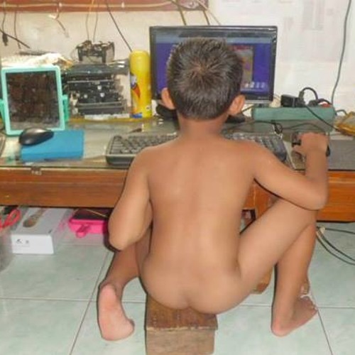 House Music Dugem 2013 - BARA BARA BERE BERE Vs BUKAK SITIK JOSS - Breakdutch