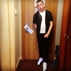 Kenny Louboutin Francis