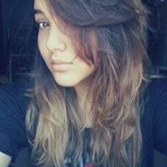 Gabrielle Oliveira 28