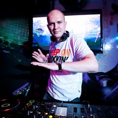 DJ Дмитрий Любовь