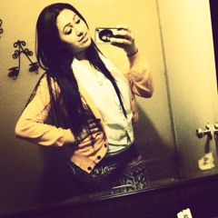 ayee_its_ezzy<3
