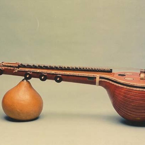 Enmel vizhundha - May Madham