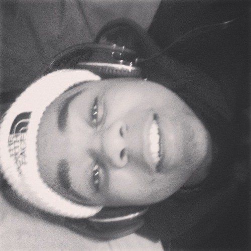 peewee long way --sneakin and geekin
