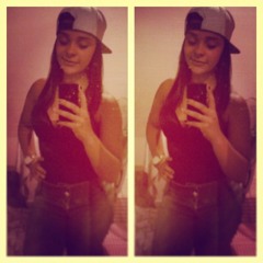 Jacqueline Santos 17