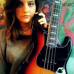 Isa Dido Bassist