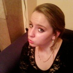 Ladïes Fanny J Ancrée A Ton Port