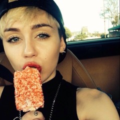 Molly Cyrus 