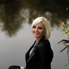 Stiliste Aiste London