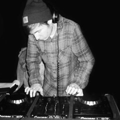 Katy B - Lights On (Skream Remix) Vs. Magnetic Man - MAD