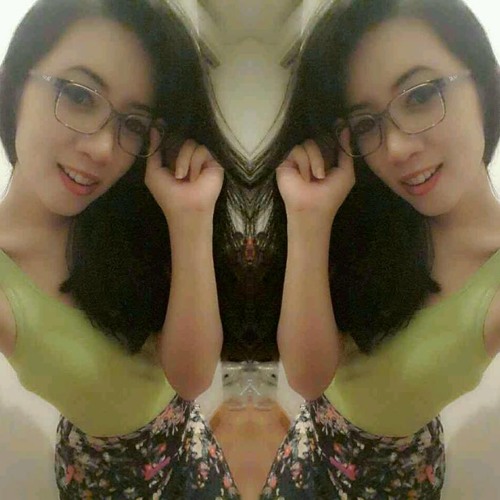 Novia Amelia Santoso’s avatar