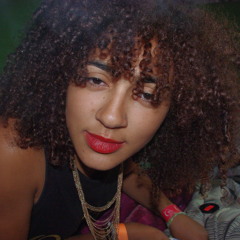 zeenuhh rose.