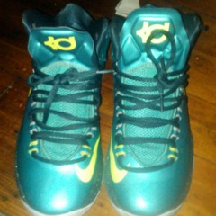 LILCINCE   #TUGxCUBS