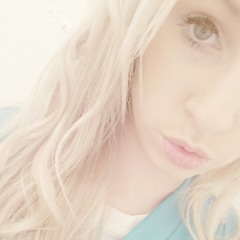 chloebrucex
