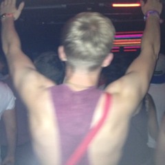 DanielBell12