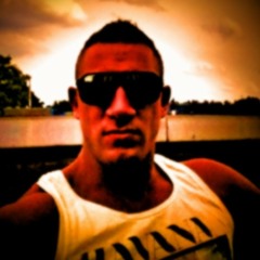 Afrojack & Martin Garrix - Turn Up The Speakers (Hardstyle Bootleg)