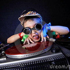 Float (Skream's I Was In Infant School Where Were You In '92 Mix)