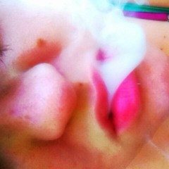 SexxySmokerr