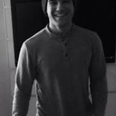 Michael Valderrama 4