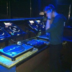 Official Tom Finding