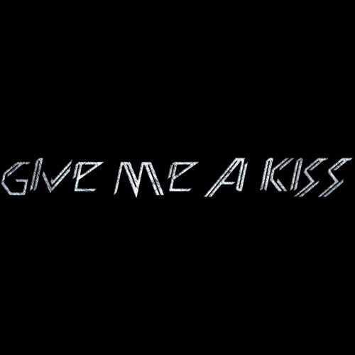 GIVE  ME  A  KISS’s avatar