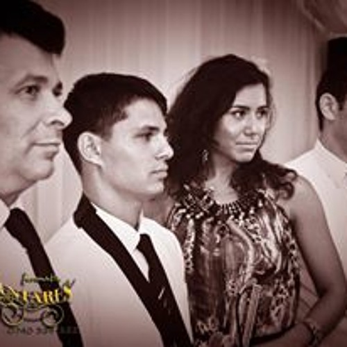 Pu?Ca ?I Cureaua Lata