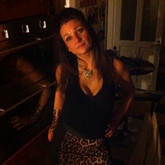 suz....