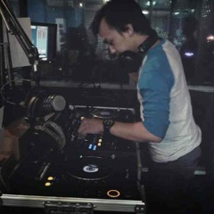 Oskar Feat Nuke Putri (Nares) - Cobalah Mengerti (cover Geisha,noah)