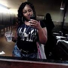 RelaxIts GoldieCuteass