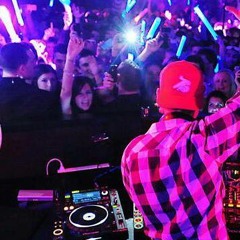 dj charlie (((d><b)))