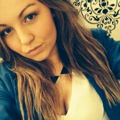 carlamackay_