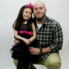 Christopher Mckenna 8