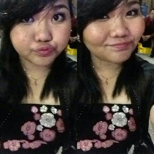 She S The One He S The One Robbie Williams By Nichiebanana