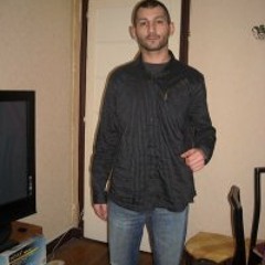 Tony Dana