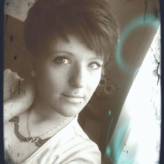 MiSs_TrOuBlEmAkEr_DaNi