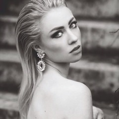 Janine_b_