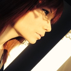 .Queeni.