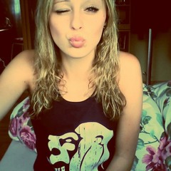 Caralinaa :)
