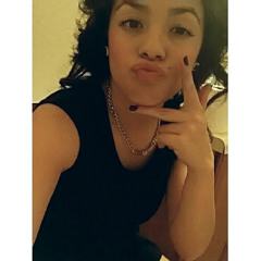 Laura Yadii Valencia