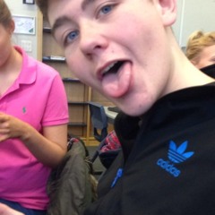 AbbieBromley_ft_LK_✌️