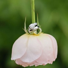 Bara Dushman Bana Phirta Hai