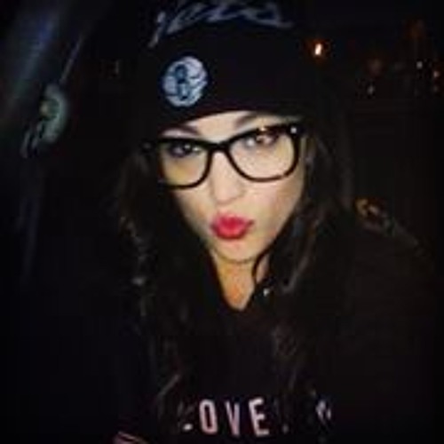 Stream Courtney Liberatore music Listen to songs, albums, playlists