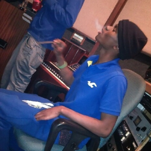 On Fleek Dizzy Ft. True