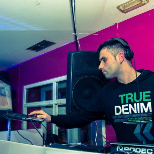 Stream Angel Rivas music | Listen to songs, albums, playlists for free
