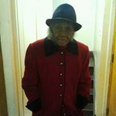 Mallory Uhuru Sasa Tiomba