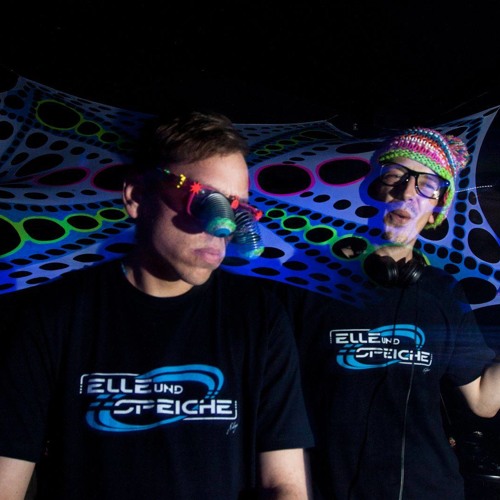 Elle & Speiche - Midnight Sun 2014 Warm Up Mix