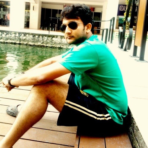 Mudhal Murai - Srikanth & Kaavya Mohan