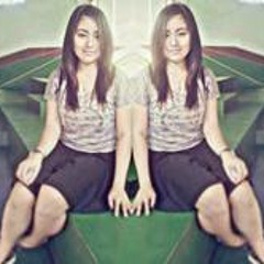 Samantha Shane Vicente