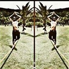 aguardando a movimentação do trem a frente