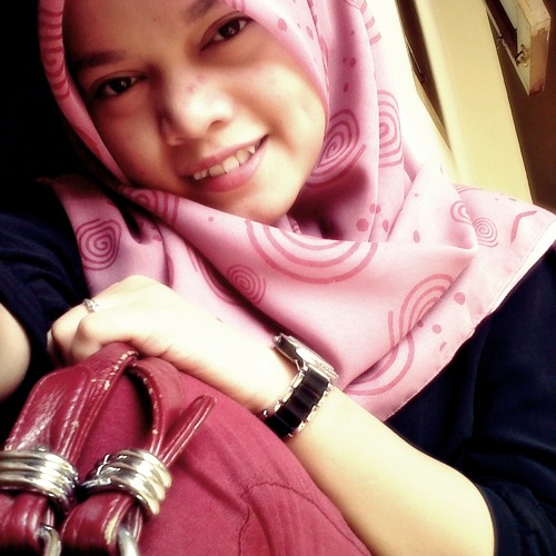 Stream Saluko Anak Datung Lagu Daerah Kerinci Jambi by Des Rianti Sabki | Listen online for free on SoundCloud